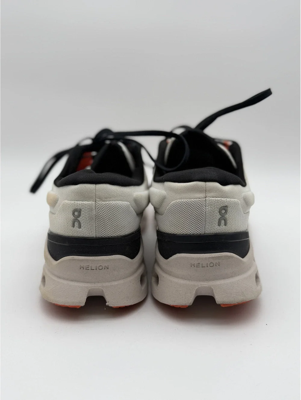On Running Cloudstratus Men's Running Shoes Size US 9
